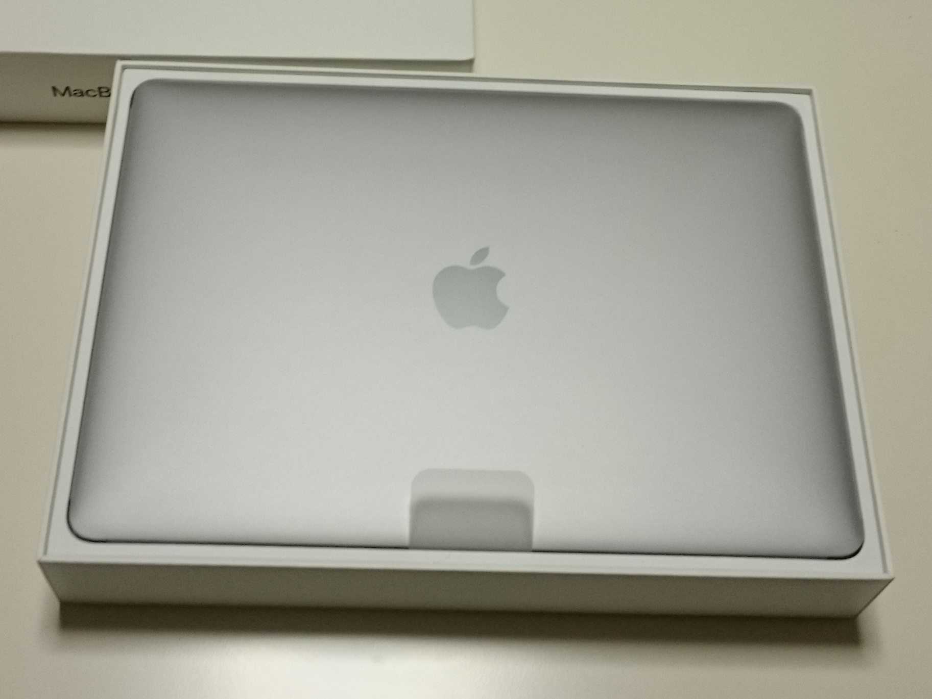 macbookpro13inch 開封1